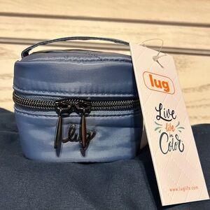 Elegant Blue Jewelry Travel Case